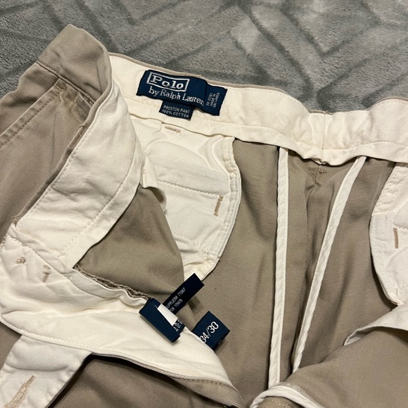 Polo by Ralph Lauren Men’s kakis (2 pair) - Picture 4 of 5